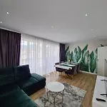 Luxury 2 Bedroom Apartman Brassó