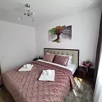 Apartman Luxury 2 Bedroom Brassó