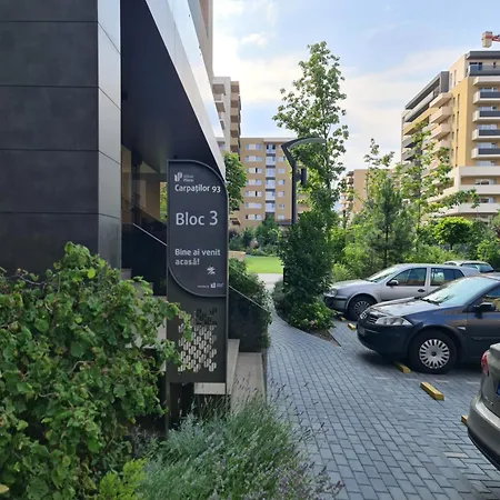 Luxury 2 Bedroom Apartamento *