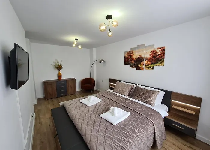 Апартаменти Luxury 2 Bedroom