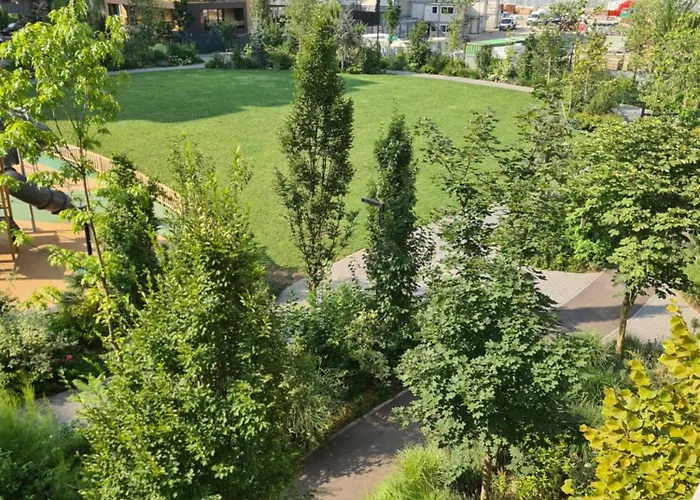 Apartment Luxury 2 Bedroom *